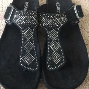 Women’s Pesaro sandals